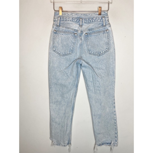 Abercrombie and Fitch Mom Jean Rise Curve 26/2 Light Wash - Picture 2 of 5